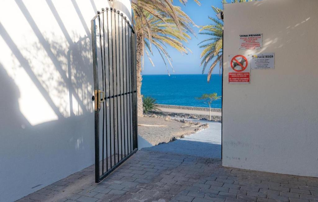 Casa Aguamarin Playa Roca Daire Costa Teguise Dış mekan fotoğraf